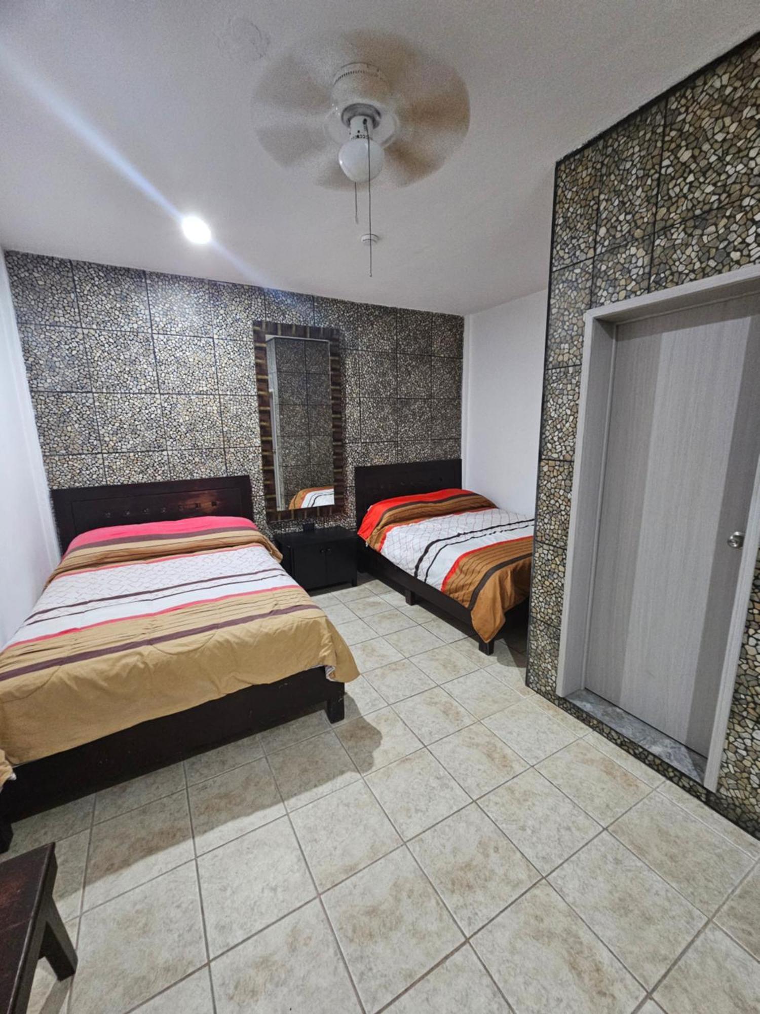 Hotel Posada Marcas แคนคูน ภายนอก รูปภาพ